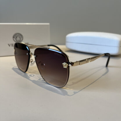 Versace fashion trend sunglasses - Image 4
