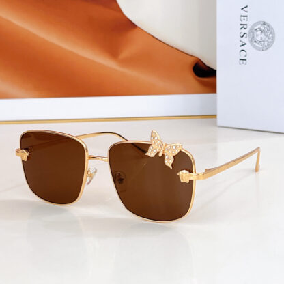 Versace fashion trend sunglasses - Image 3