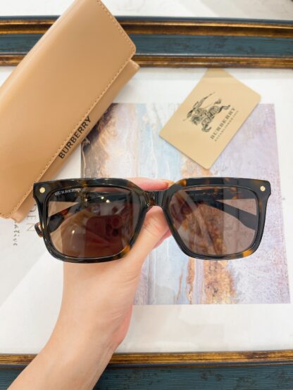 BURBERRY Fashion Temperament Sunglasses - Image 4
