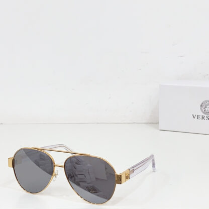 Versace fashion trend sunglasses - Image 3