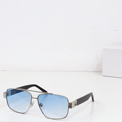 Versace fashion trend sunglasses - Image 3