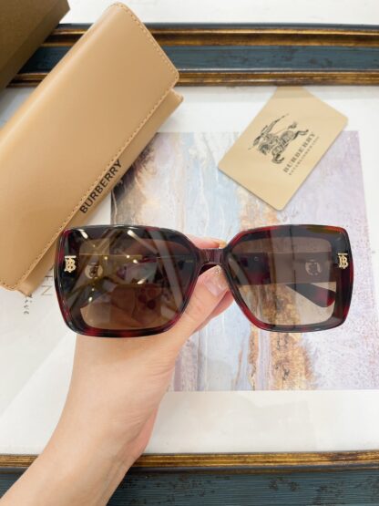 BURBERRY Fashion Temperament Sunglasses - Image 4