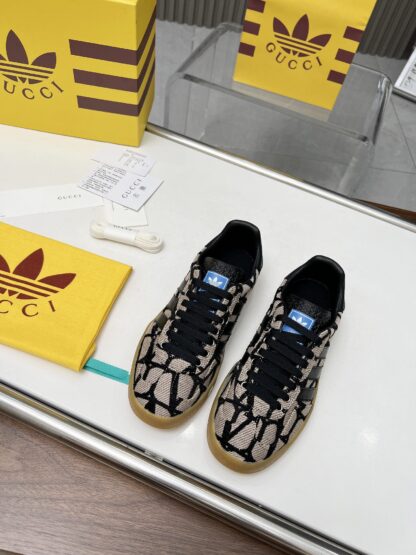 Gucci co-branded Dexter shoes