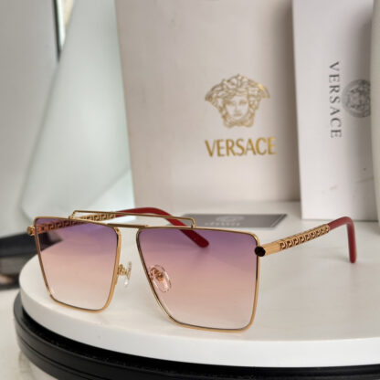 Versace fashion trend sunglasses - Image 3