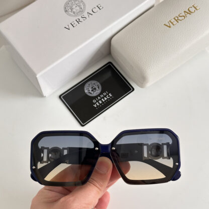 Versace fashion trend sunglasses - Image 3