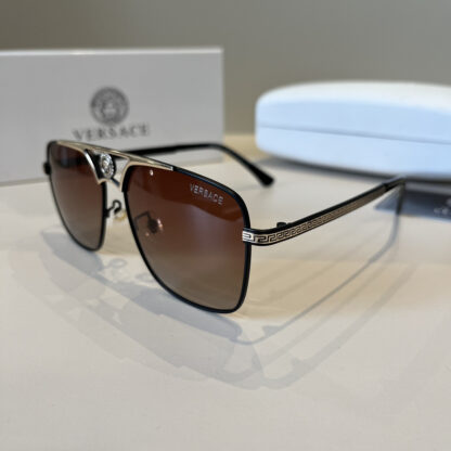 Versace fashion trend sunglasses - Image 3