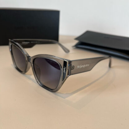 Yves Saint Laurent fashion sunglasses - Image 3
