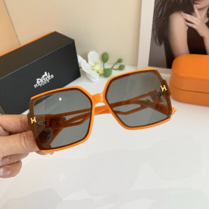 Hermes Fashion Sunglasses - Image 3
