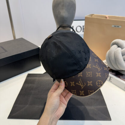 Louis Vuitton GET READY Haute Couture Hat - Image 3