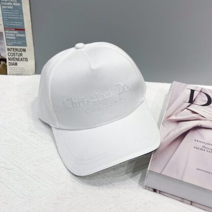 Dior solid color simple baseball cap - Image 4