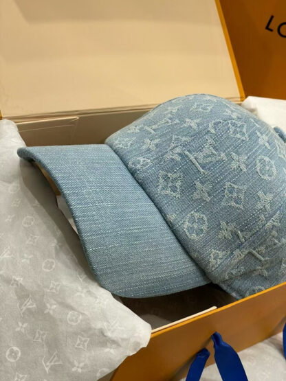 Louis Vuitton Spring and Summer New Baseball Cap - Image 3