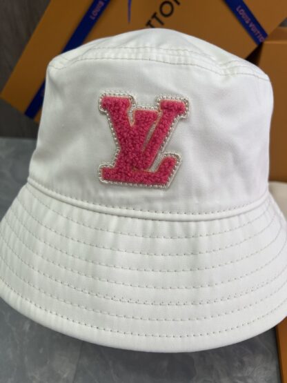 Louis Vuitton Spring and Summer New Bucket Hat Signature Cotton Hat - Image 3