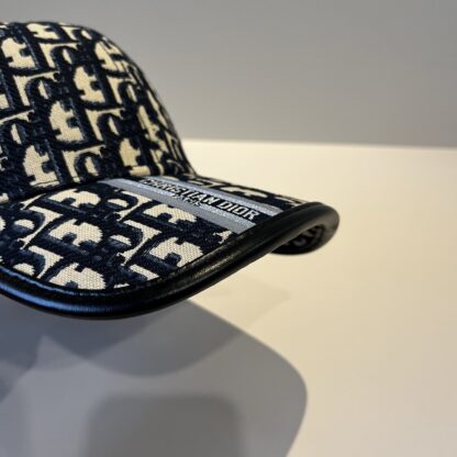 Dior simple and versatile fashion baseball cap - Image 4