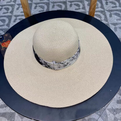 Dior simple straw hat - Image 4