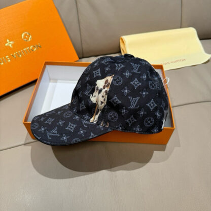 Louis Vuitton Animal Printed Hat - Image 3