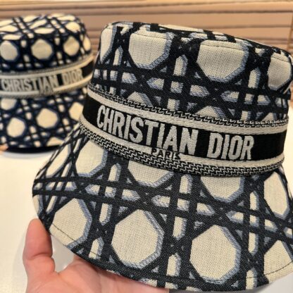 Dior classic casual versatile bucket hat - Image 4