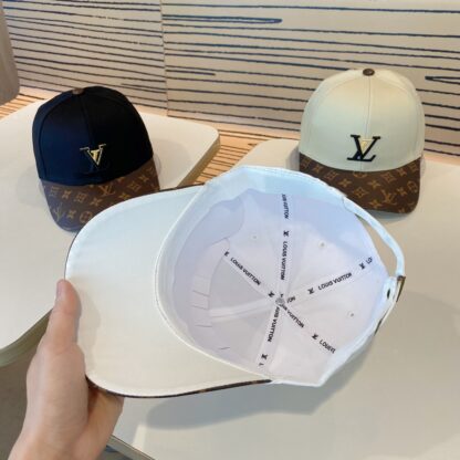 Louis Vuitton Korean version of the new British sports baseball cap - Image 3