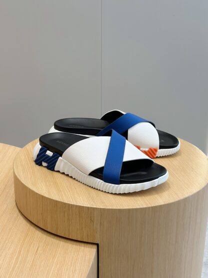 Hermès men's white and blue color matching cross ultra-light and comfortable slippers - Image 3