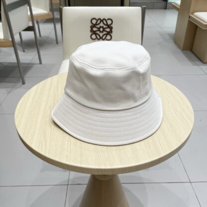 Louis Vuitton lightweight breathable bucket hat for men and women - Image 3