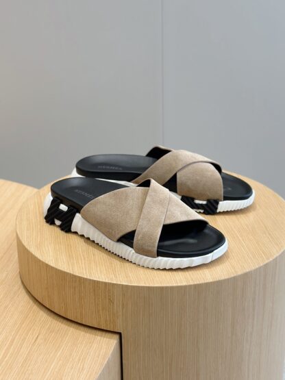 Hermès Men's Light Apricot Cross Ultra Light Comfort Slippers - Image 3
