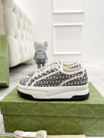 Gucci casual platform shoes - Image 4