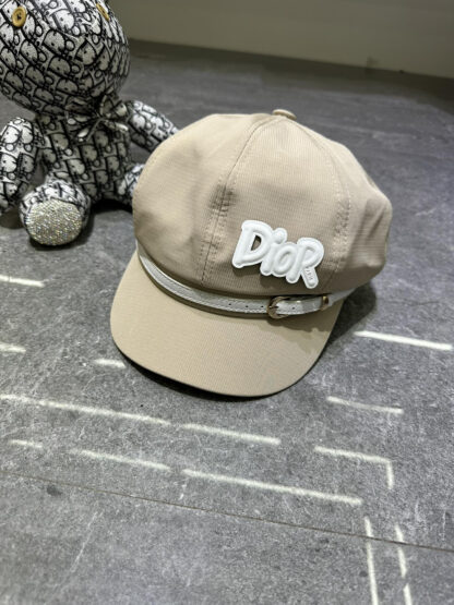 Dior stylish versatile beret - Image 4