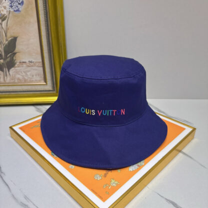 Louis Vuitton double-sided bucket hat - Image 3