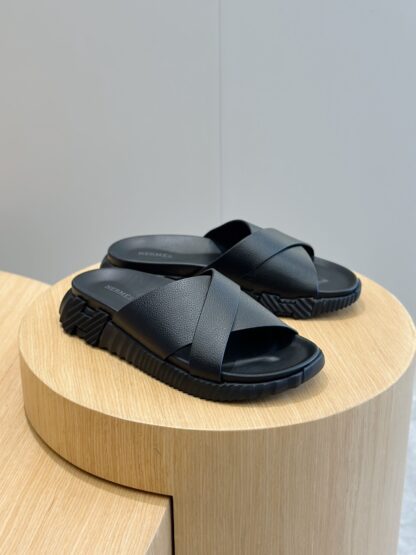 Hermès Men's Pure Black Cross Ultra Lightweight Comfort Slippers - Image 3