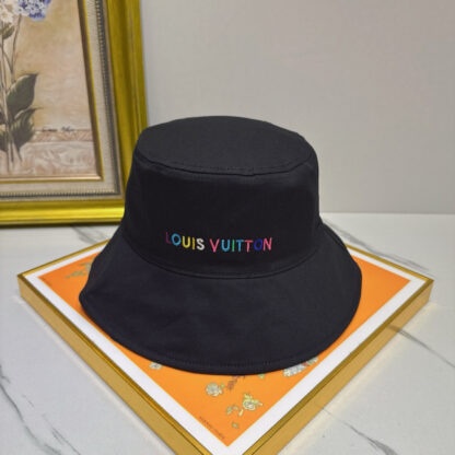 Louis Vuitton double-sided bucket hat - Image 3