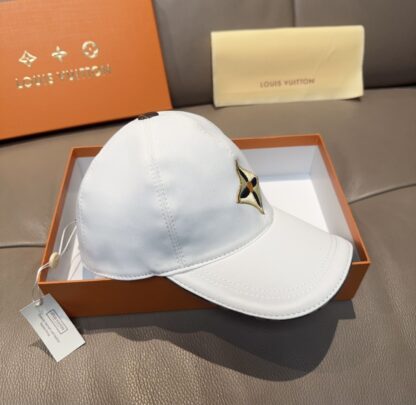 Louis Vuitton quatrefoil embroidered baseball cap - Image 3