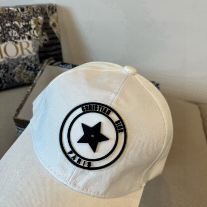 Dior stylish simple baseball cap - Image 4