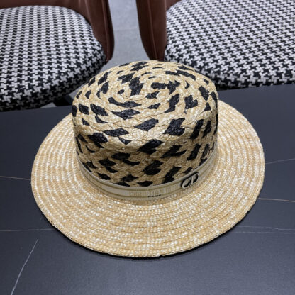 Dior stylish raffia hat - Image 4