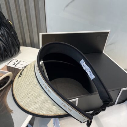 Dior Fashion Casual Versatile Open Top Hat - Image 4