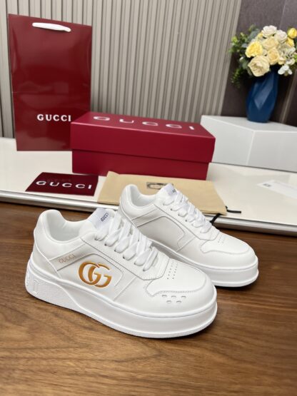 Gucci casual sneakers - Image 4