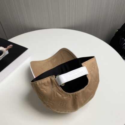 Louis Vuitton new baseball cap - Image 3