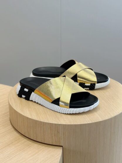 Hermès Gold Men's Cross Ultra Light Comfort Slippers - Image 3