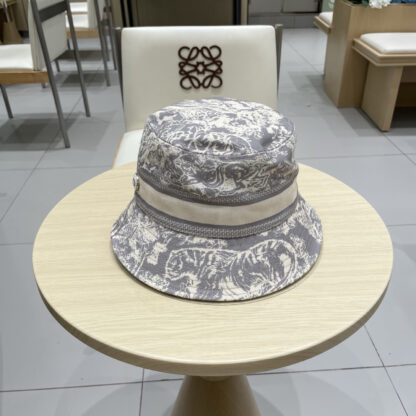 Dior new jacquard bucket hat - Image 4