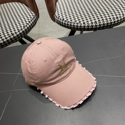 Louis Vuitton Korean style lace baseball cap for women - Image 4