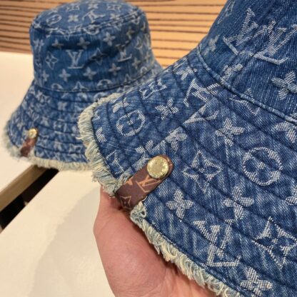 Louis Vuitton Korean version of the new British style bucket hat - Image 3