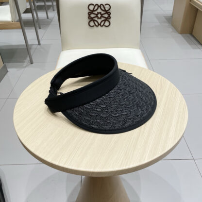 Louis Vuitton summer new men's and women's sun hats - Image 3