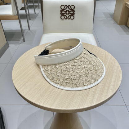 Louis Vuitton summer new men's and women's sun hats - Image 3