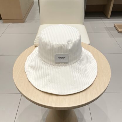 Hermès striped bow casual bucket hat