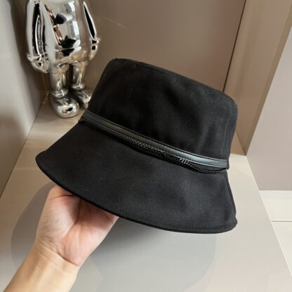 Hermès chain bucket hat - Image 3