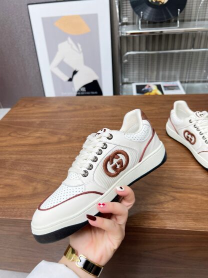 Gucci low-top distressed sneakers - Image 4