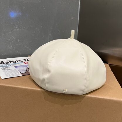 Hermès Octagonal Beret - Image 3