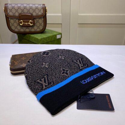 Louis Vuitton cashmere knitted hat - Image 3