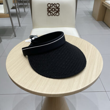 Louis Vuitton sun hat for women sun protection beach basin hat travel mountaineering headband style empty top hat - Image 2