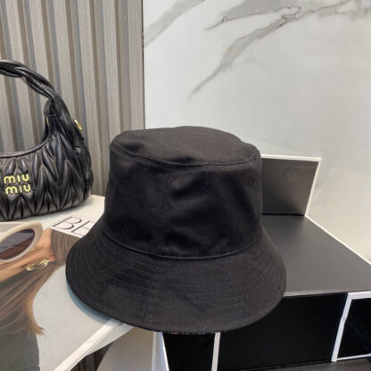 Chanel double-sided embroidered bucket hat - Image 3