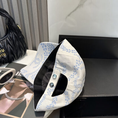 Chanel Classic Casual Baseball Cap - Image 3