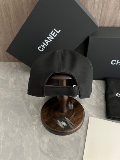 Chanel Classic Casual Baseball Cap - Image 3